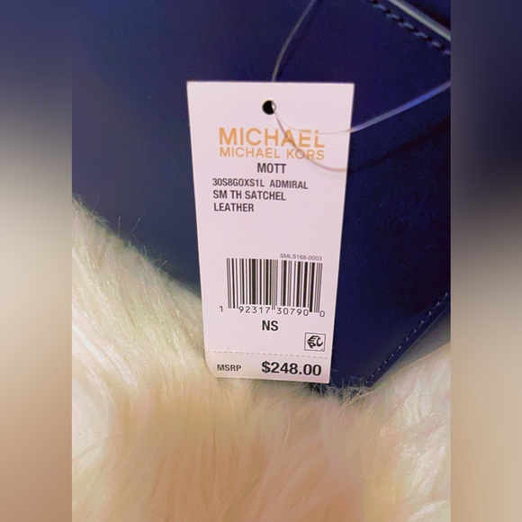 Michael Kors Bag - Picture 5 of 5